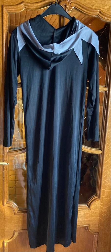 Robe Helloween ou carnaval avec capuche 140, Enlèvement ou Envoi, Comme neuf, 134 à 140, Garçon ou Fille
