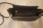 Handtas Guess, Handtassen en Accessoires, Tassen | Schoudertassen, Ophalen, Zo goed als nieuw, Zwart, Leer