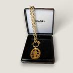 Chanel vintage ketting cutout pendant, Ophalen of Verzenden, Gebruikt, Goud, Overige materialen
