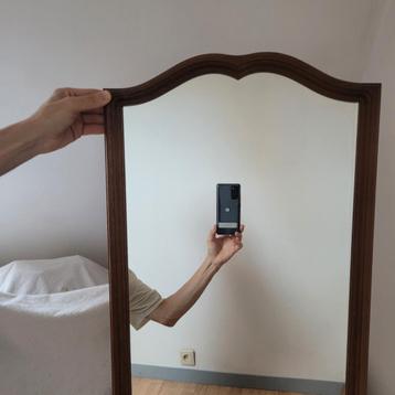 Superbe miroir avec cadre en chêne massif 40 cm/60 cm disponible aux enchères