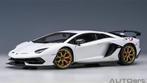 Lamborghini Aventador SVJ wit Autoart gratis verzending, Hobby en Vrije tijd, Modelauto's | 1:18, Ophalen of Verzenden