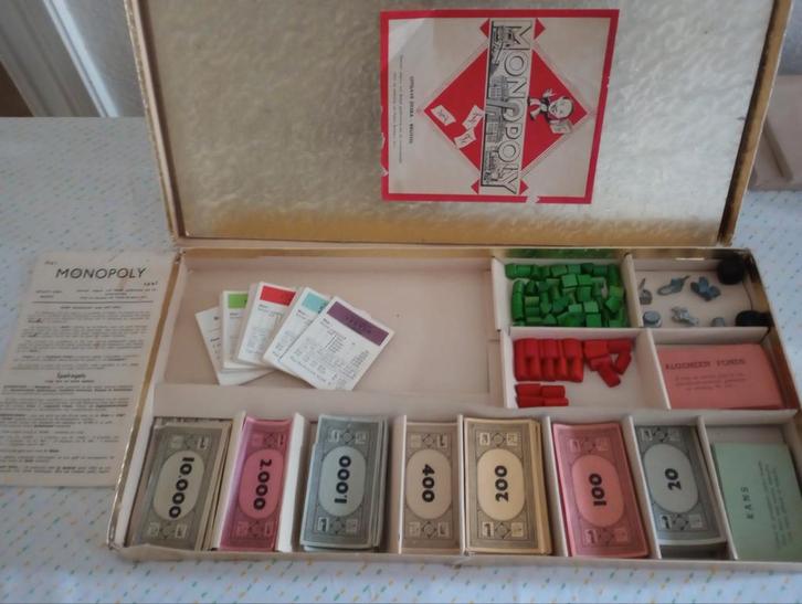 Monopoly vintage gouden editie, Hobby en Vrije tijd, Gezelschapsspellen | Bordspellen, Ophalen of Verzenden