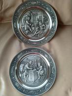 2 tinnen borden, Ophalen of Verzenden