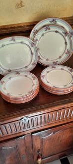 Assiettes Maastricht Petrus regout., Antiquités & Art, Enlèvement