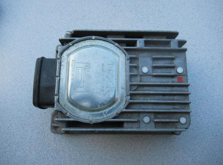 Reparation Porsche 911 Bosch 0 227 300 002, Autos : Pièces & Accessoires, Électronique & Câbles, Alfa Romeo, Enlèvement