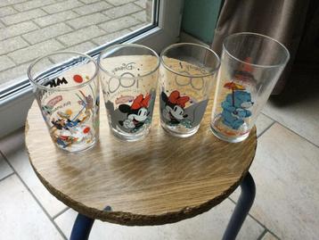 BRILLEN UIT DE COLLECTIE „AMORA” CARE BEARS beschikbaar voor biedingen