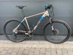 Cube maat XL 21”, Ophalen