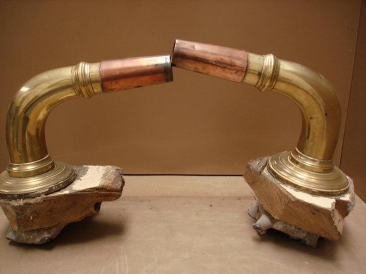 XIX PAAR antiek koperen waterspuwer buis pomp koper kranen, Antiek en Kunst, Antiek | Brons en Koper, Koper, Ophalen of Verzenden