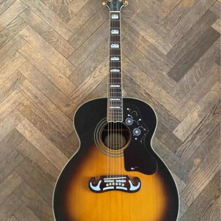 Zeldzame Epiphone EJ‑300S VS — Doe een (serieus) bod!, Muziek en Instrumenten, Snaarinstrumenten | Gitaren | Akoestisch, Gebruikt