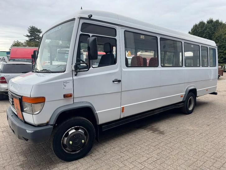 Mercedes-Benz 0815 (bj 2001), Auto's, Vrachtwagens, Bedrijf, Te koop, Mercedes-Benz, Diesel, Handgeschakeld, Wit, Achterwielaandrijving