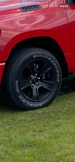 Orginel dodge rap velg met goede banden, Auto-onderdelen, Ophalen, Dodge