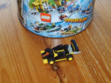 lego doos met F1 racer 2886  beschikbaar voor biedingen