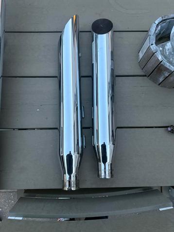 Uitlaat slip ons softail 2010 Khrome werks beschikbaar voor biedingen