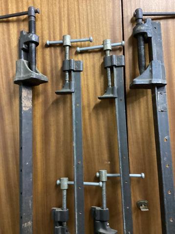 Spanklemmen 6 stuks.Nog in prima staat, niet meer in gebruik beschikbaar voor biedingen