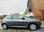 PEUGEOT 206 1.4i ESSENCE 133.000KM CARPASS 2009MODEL EURO4, Auto's, Peugeot, Te koop, Zilver of Grijs, 55 kW, Benzine