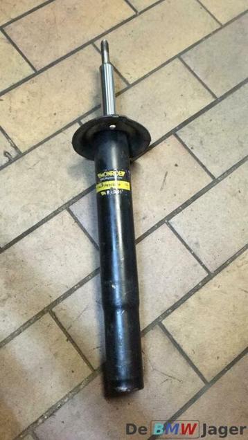 Schokbreker voor BMW 5 serie E39 sedan 31311096857 beschikbaar voor biedingen