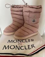 Winter schoenen, Kleding | Dames, Moncler, Snowboots, Ophalen of Verzenden, Zo goed als nieuw