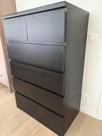 Malm ladekast 6 lades + glasplaat, zeer g. staat! beschikbaar voor biedingen