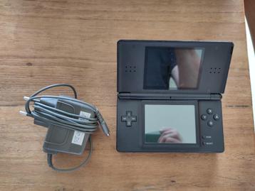 Nintendo DS lite zwart disponible aux enchères