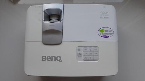Benq W1070 Beamer, Audio, Tv en Foto, Beamers, Zo goed als nieuw, DLP, Full HD (1080), Ophalen
