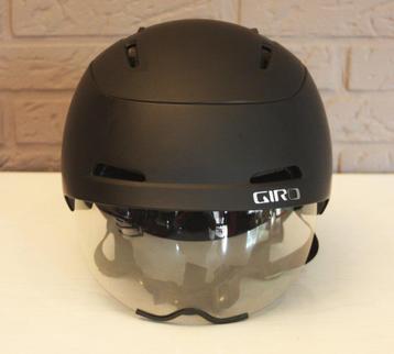 Giro Camden Helm Vr Op Speedpedelek Of Bromfiets / Verlicht beschikbaar voor biedingen