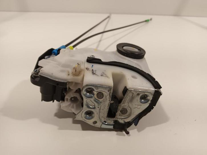 PORTIERVANGER CV ELEKTR. RECHTS ACHTER Suzuki Celerio (LF), Auto-onderdelen, Carrosserie, Suzuki, Achter, Rechts, Gebruikt