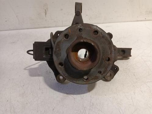 WIELNAAF RECHTS VOOR Renault Scénic III (JZ), Auto-onderdelen, Remmen en Aandrijving, Renault, Gebruikt