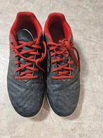 Chaussures crampons pointure 38, Sport en Fitness, Voetbal, Ophalen, Gebruikt