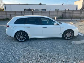 Alfaromeo 159 jtdm TI beschikbaar voor biedingen