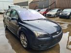 Ford Focus 1.6 essence 85 kW, 5 places, Système de navigation, Berline, 1598 cm³