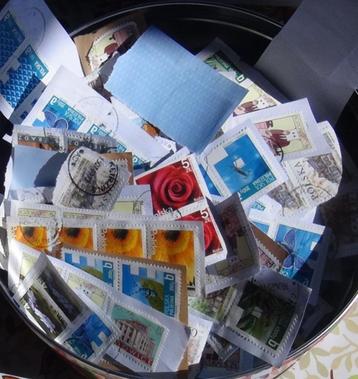 Set met 285 g postzegels uit Polen beschikbaar voor biedingen