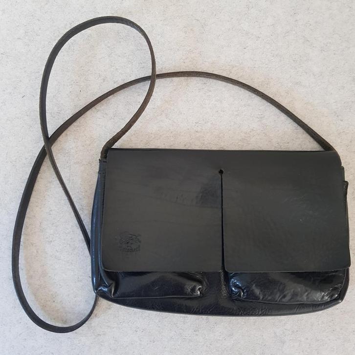 Il Bisonte zwarte handtas crossover, Bijoux, Sacs & Beauté, Sacs | Sacs Femme, Sac à main, Enlèvement ou Envoi