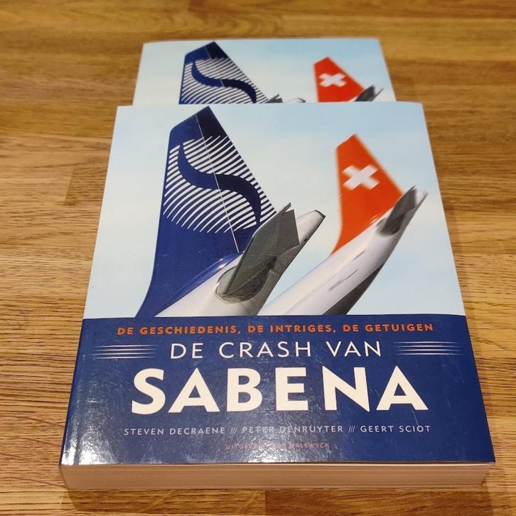 De crash van SABENA 324 bladzijde 2 stuks beschikbaar., Verzamelen, Sabenasouvenirs, Ophalen of Verzenden