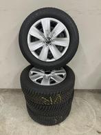 Winterset VW T-Roc Dunlop Winter Sport 5 205/60 R16, Ophalen, Gebruikt, 16 inch, Banden en Velgen