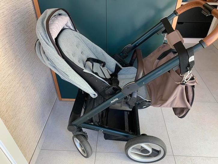 Mutsy i2 buggy met grote luiertas, Kinderen en Baby's, Buggy's, Zo goed als nieuw, Overige merken, Verstelbare rugleuning, Voetenzak