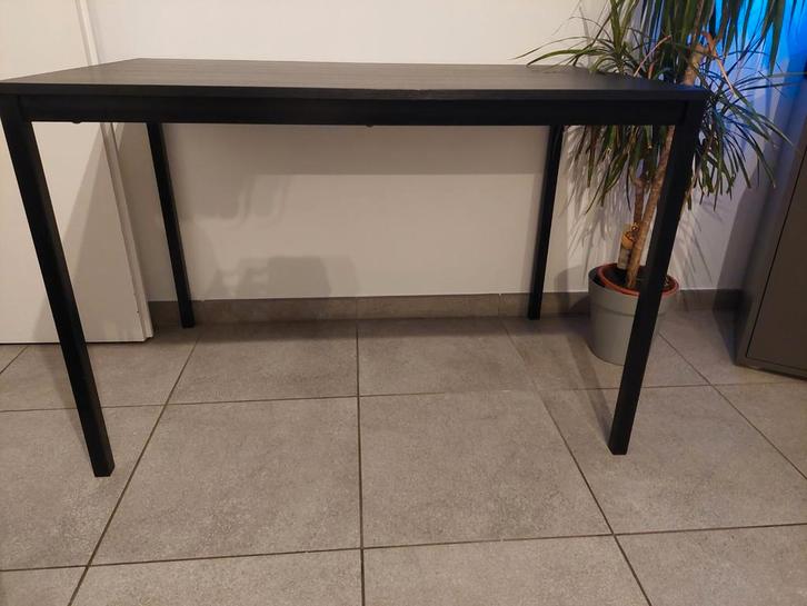 Zwarte tafel + 4 stoelen (IKEA) - Zeer goede staat, Huis en Inrichting, Tafels | Eettafels, Gebruikt, 50 tot 100 cm, 100 tot 150 cm