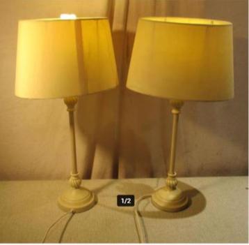 2 jolies lampes de table rétro - 51 cm