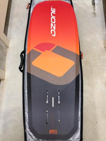 Ozone apex V1 board & foil beschikbaar voor biedingen