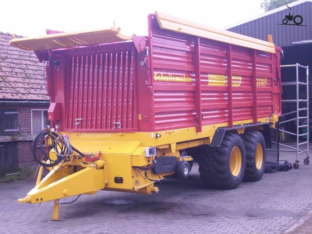 Rechercher Schuitemaker Loader Wagon, Sexe inconnu, 6 ans ou plus