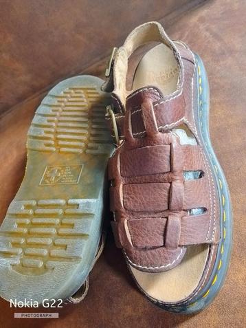 Dr Martens sandalen  beschikbaar voor biedingen