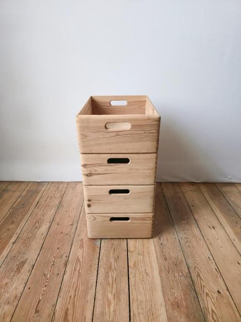 Stapelbare houten opbergdoos - geïntegreerde handgrepen, Doe-het-zelf en Bouw, Kratten en Dozen, Zo goed als nieuw, Bak of Kist
