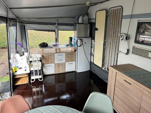 Caravan met voortent en tuinhuistent, Caravans en Kamperen, Caravans, Particulier, Ophalen