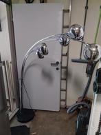 Staande silvere retro lamp, Ophalen