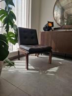 Fauteuil leder do ker bruin en walnoot kleur hout, Ophalen, Zo goed als nieuw, Hout