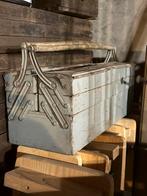 Oude authentieke werkbak met inhoud, Enlèvement, Utilisé