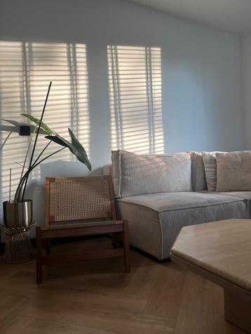 Rotan lounge stoel beschikbaar voor biedingen