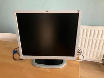 19 inch LCD kleuren monitor van HP beschikbaar voor biedingen