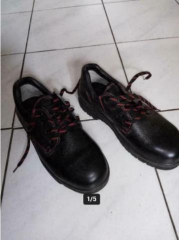 Veiligheidsschoenen - nieuwe - 38/39 - 10€/paar beschikbaar voor biedingen