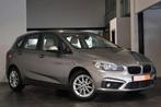 BMW 2 Serie Tourer 216 216d ACTIVE Navi CruiseC ParkS Leder, Auto's, 116 pk, Beige, 5 deurs, 3 cilinders