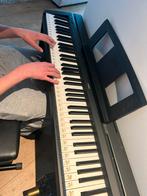 Digitale piano, Muziek en Instrumenten, Ophalen, Gebruikt, Yamaha, Met standaard